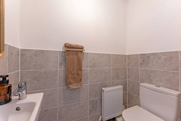 Chaffinch Road, Brookfields, Fleckney, LE8 8FB