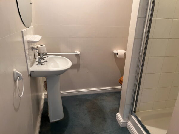 Oakside Crescent, Leicester, LE5 6SJ