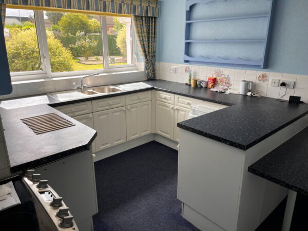 Oakside Crescent, Leicester, LE5 6SJ