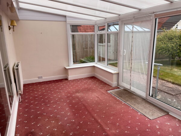 Oakside Crescent, Leicester, LE5 6SJ