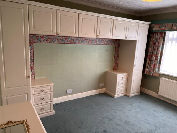 Oakside Crescent, Leicester, LE5 6SJ