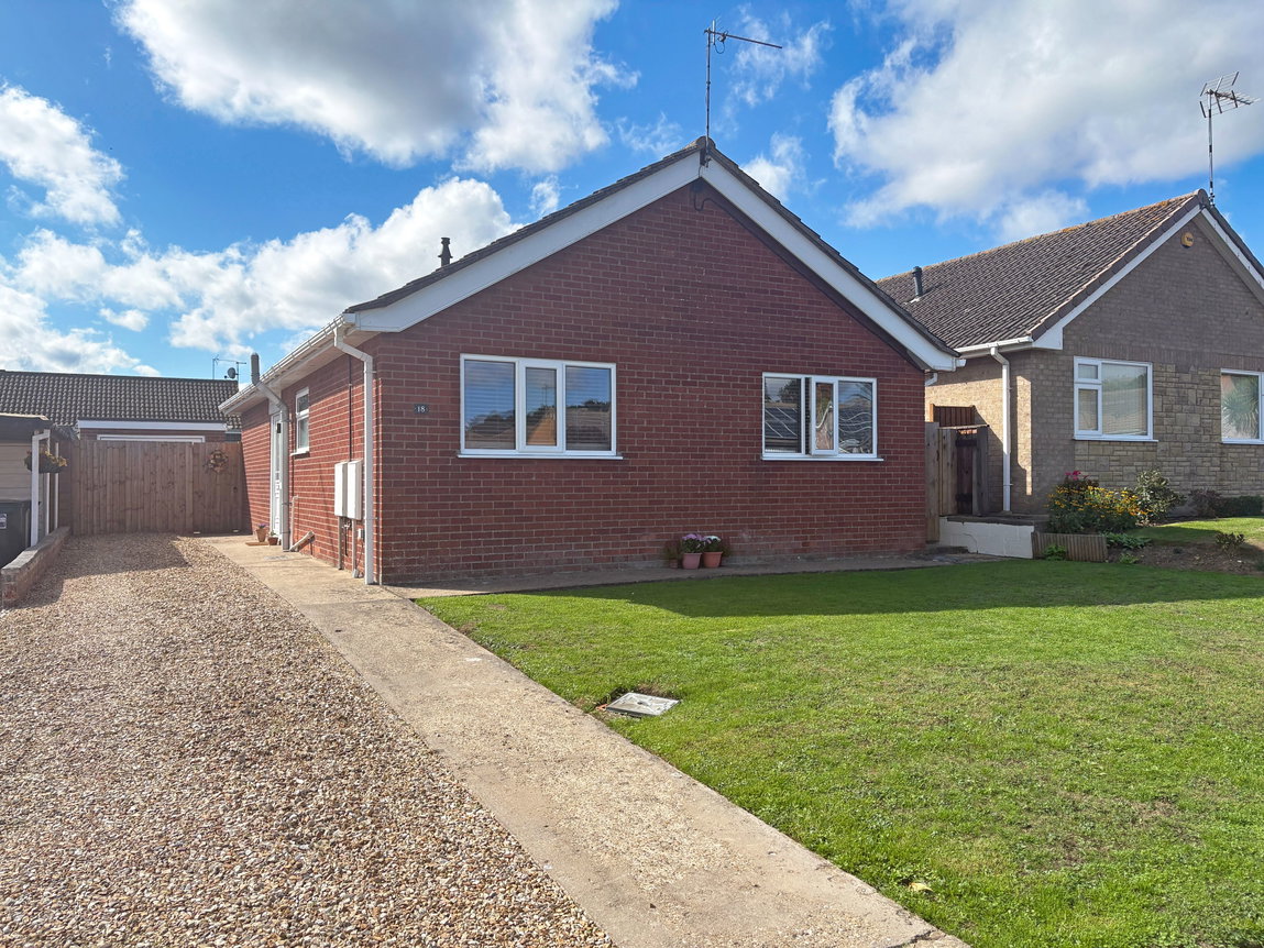 Walls Avenue, Burgh Le Marsh, PE24 5NG