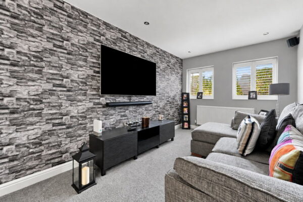 Sandringham Drive, Heanor, Derbyshire, DE75 7TZ