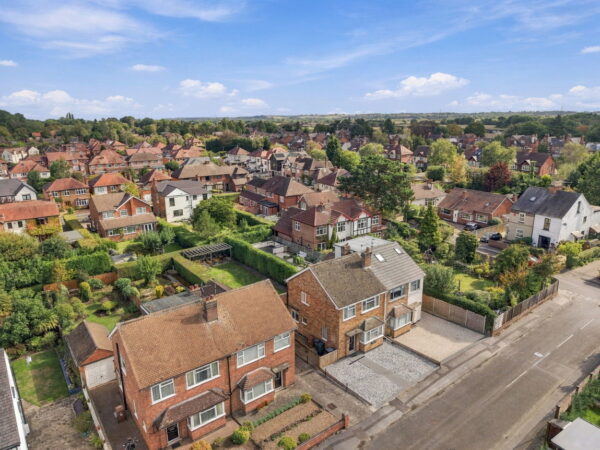 Chesterfield Drive, Burton Joyce, Nottingham, NG14 5EQ