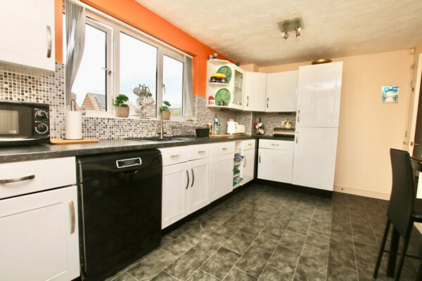 Glebe View, Barlborough, Chesterfield, Derbyshire, S43 4WF