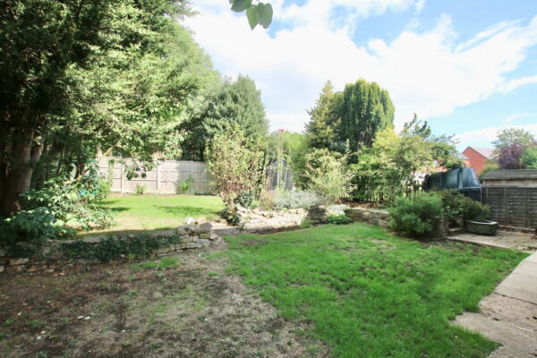 Highfield Crescent, Croxton Kerrial, Grantham, NG32 1QX