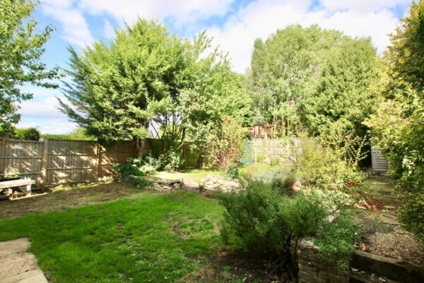 Highfield Crescent, Croxton Kerrial, Grantham, NG32 1QX