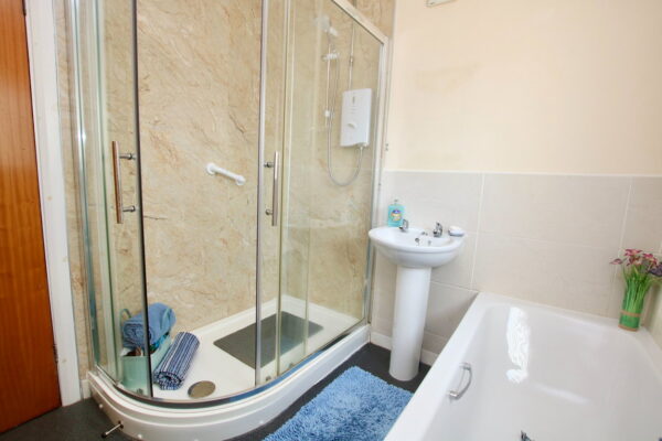 Hill Road, Gotham, Nottingham, NG11 0LD