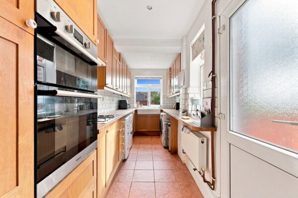 Crossman Street, Nottingham, Nottinghamshire, NG5 2HR
