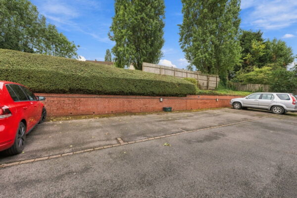 Valley Court, Valley Road, Carlton, Nottingham, NG4 1NW