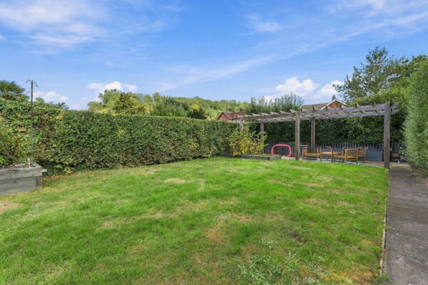 Chesterfield Drive, Burton Joyce, Nottingham, NG14 5EQ