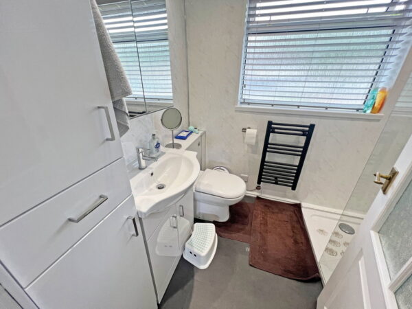 Fallowfield Road, Walsall, West Midlands, WS5 3DH