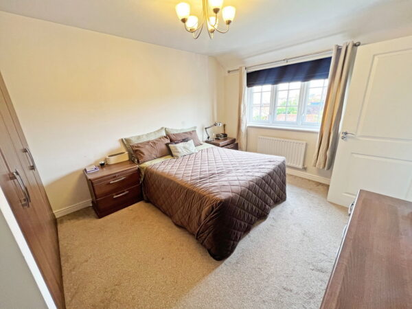 Laverton Road, Hamilton, Leicester, Leicestershire, LE5 1WJ