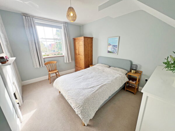 Meadhurst Road, Leicester, Leicestershire, LE3 6FR