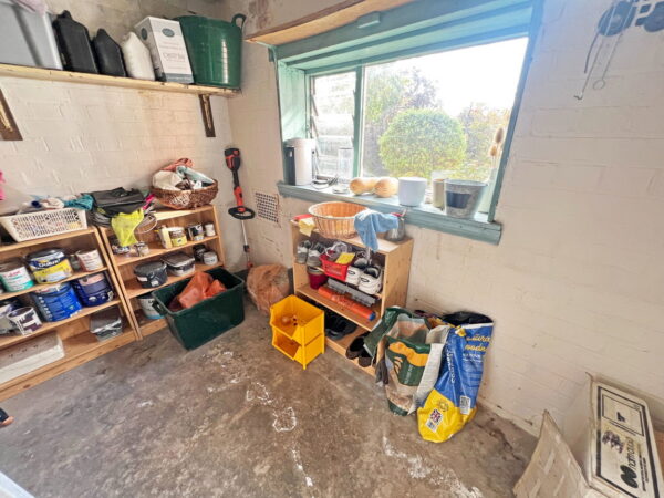 Meadhurst Road, Leicester, Leicestershire, LE3 6FR