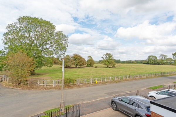 Churchill Drive, Upper Bruntingthorpe, Lutterworth, Leicestershire, LE17 5QX