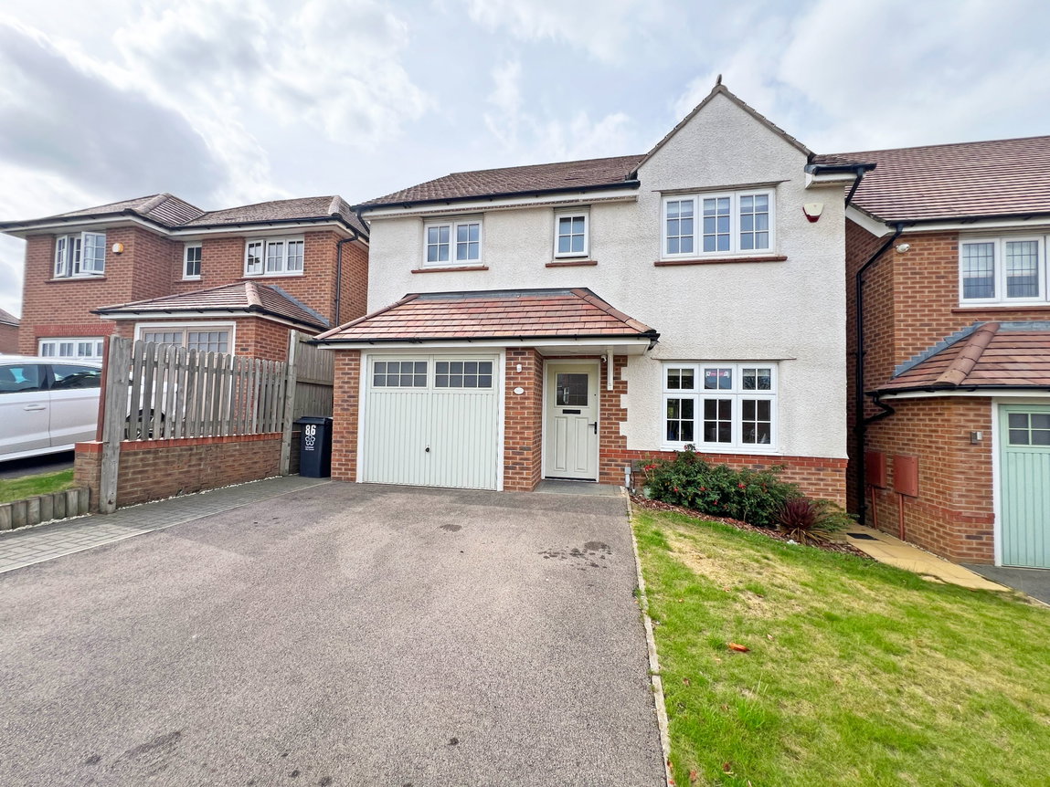 Laverton Road, Hamilton, Leicester, Leicestershire, LE5 1WJ
