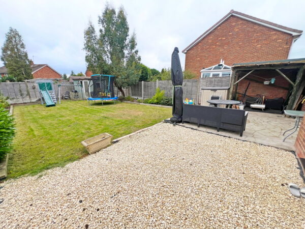 Fallowfield Road, Walsall, West Midlands, WS5 3DH