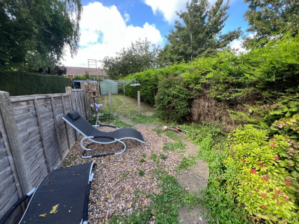 Strutt Road, Burbage, Hinckley, Leicestershire, LE10 2EB