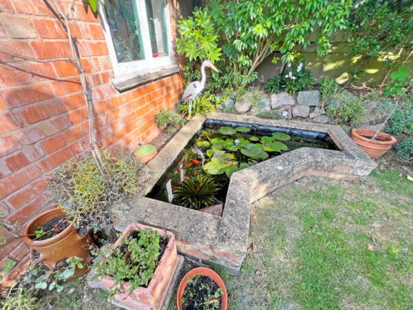 Meadhurst Road, Leicester, Leicestershire, LE3 6FR