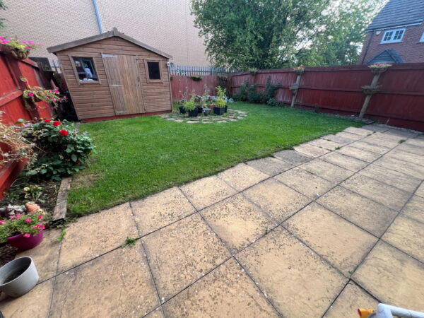 Bentley Close, Hamilton, Leicester, Leicestershire, LE5 1DX