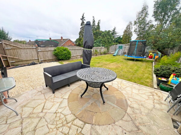 Fallowfield Road, Walsall, West Midlands, WS5 3DH