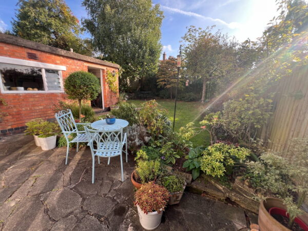 Meadhurst Road, Leicester, Leicestershire, LE3 6FR