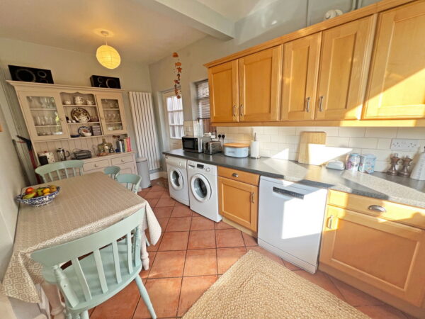 Meadhurst Road, Leicester, Leicestershire, LE3 6FR