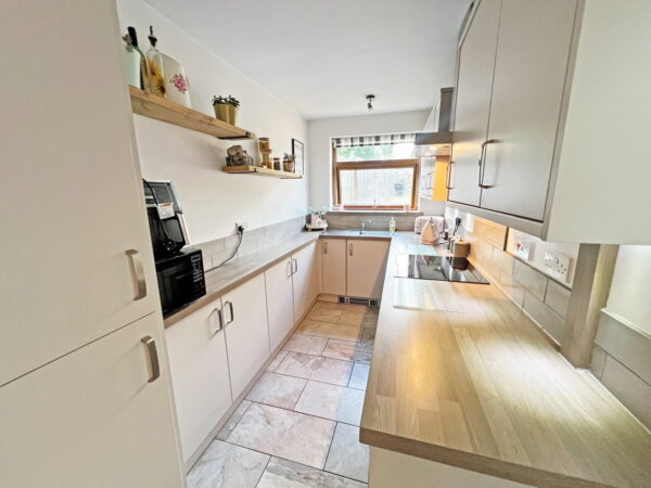 Strutt Road, Burbage, Hinckley, Leicestershire, LE10 2EB