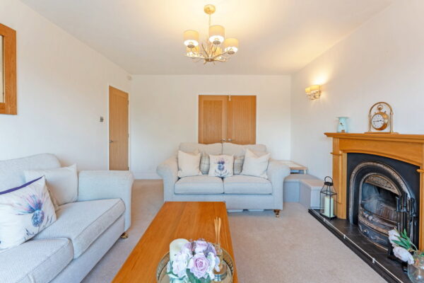 Churchill Drive, Upper Bruntingthorpe, Lutterworth, Leicestershire, LE17 5QX