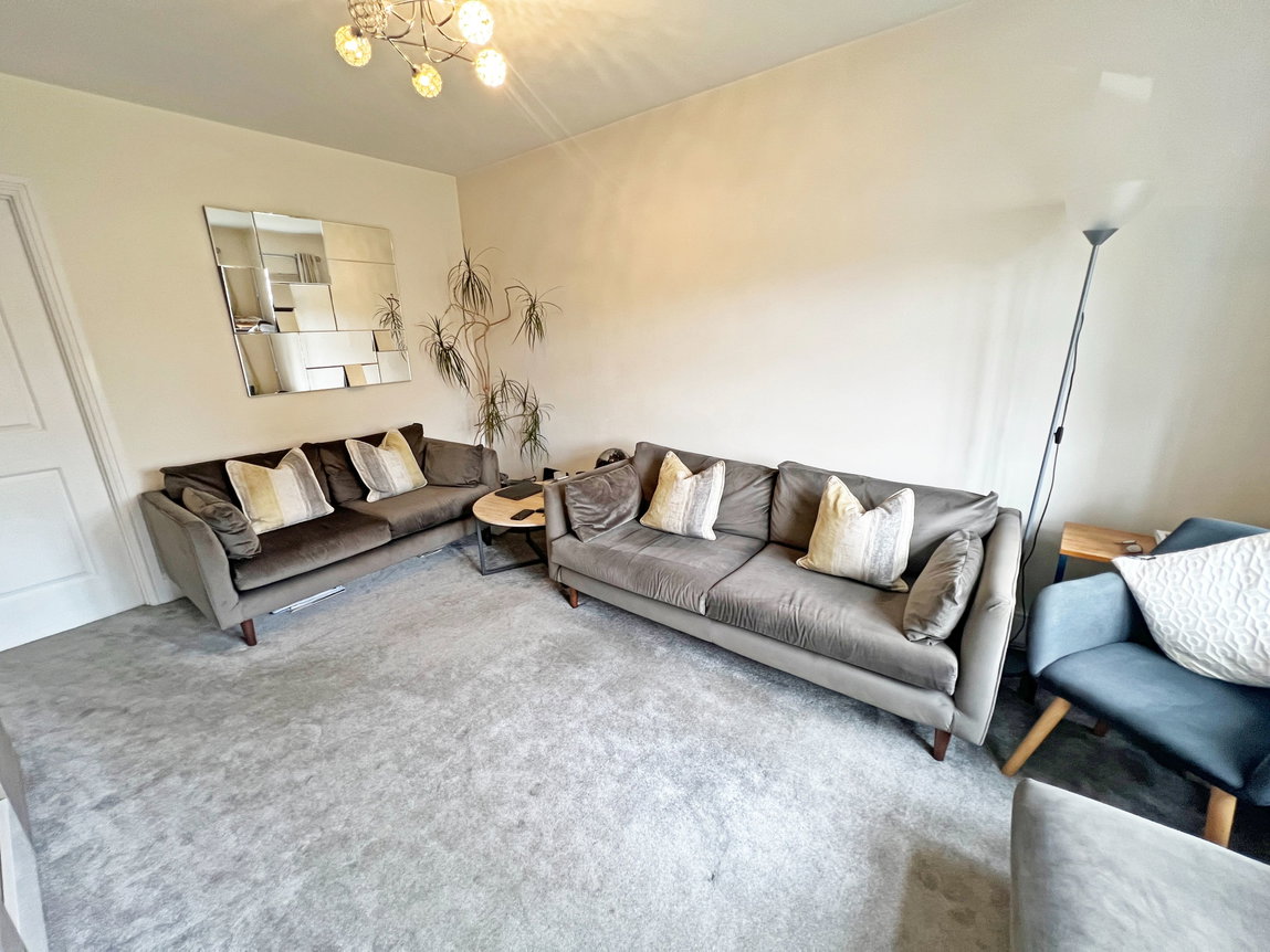 Laverton Road, Hamilton, Leicester, Leicestershire, LE5 1WJ