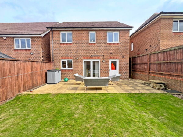 Laverton Road, Hamilton, Leicester, Leicestershire, LE5 1WJ