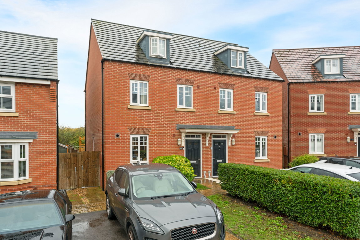 Busby Mead, Marston Moretaine, Bedford, Bedfordshire, MK43 2AB