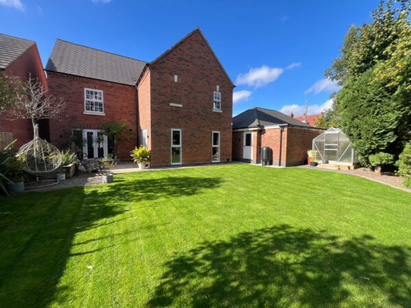 Lowe Street, Hugglescote, Leicestershire, LE67 2FS