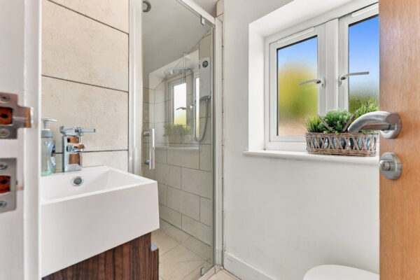Lambley Lane, Burton Joyce, Nottingham, NG14 5BN