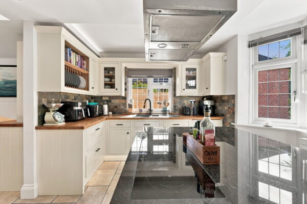 Lambley Lane, Burton Joyce, Nottingham, NG14 5BN