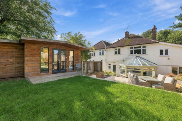Lambley Lane, Burton Joyce, Nottingham, NG14 5BN