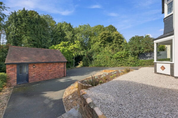 Lambley Lane, Burton Joyce, Nottingham, NG14 5BN