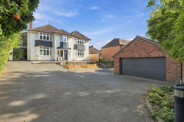 Lambley Lane, Burton Joyce, Nottingham, NG14 5BN