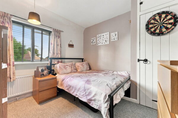 Wareham Close, Nottingham, Nottinghamshire, NG8 6BZ