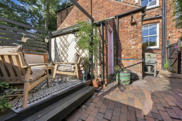 Perlethorpe Avenue, Nottingham, Nottinghamshire, NG2 4JZ