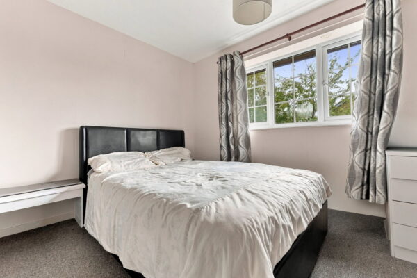 Kingsley Drive, Netherfield, Nottingham, Nottinghamshire, NG4 2PJ