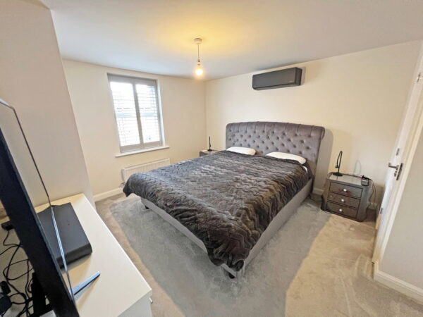 Glenmore Road, Lubbesthorpe, Leicestershire, LE19 4EQ