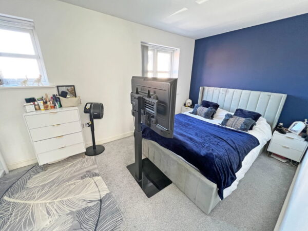 Wye Close, Leicester, Leicestershire, LE4 9AZ