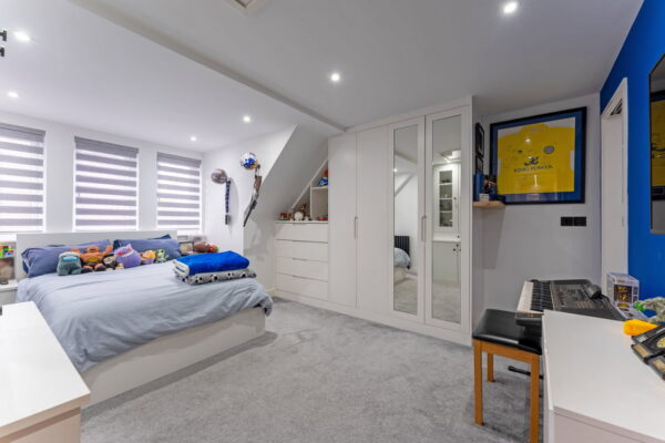 Manor Close, Harpole, Northampton, Northamptonshire, NN7 4BY