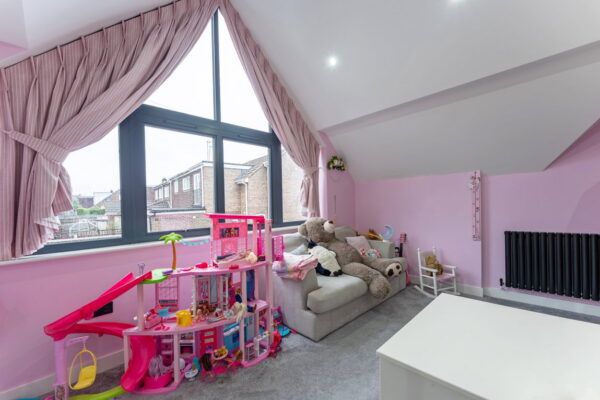 Manor Close, Harpole, Northampton, Northamptonshire, NN7 4BY
