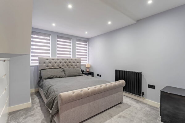 Manor Close, Harpole, Northampton, Northamptonshire, NN7 4BY