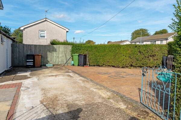 Brookes Grove, Corby, Northamptonshire, NN17 2AQ