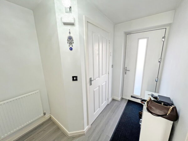 Wye Close, Leicester, Leicestershire, LE4 9AZ