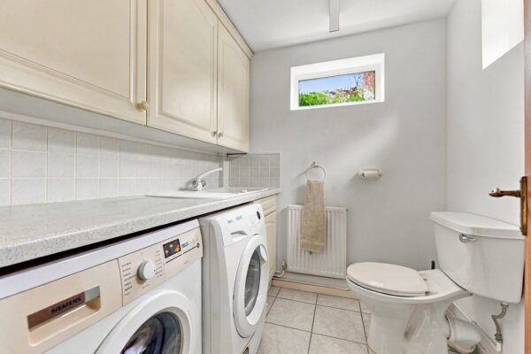Blackacre, Burton Joyce, Nottingham, NG14 5BS